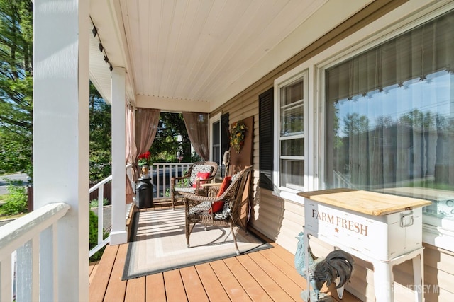 245 S Madison Ave S, Dunellen, NJ 08812 - view of wooden porch