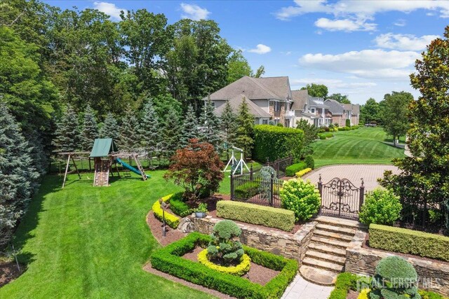 14 Saratoga Ct, Marlboro, NJ 07751 - photo 31