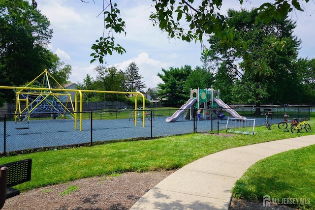 14 Carriage Pl, Edison, NJ 08820 - view of community jungle gym