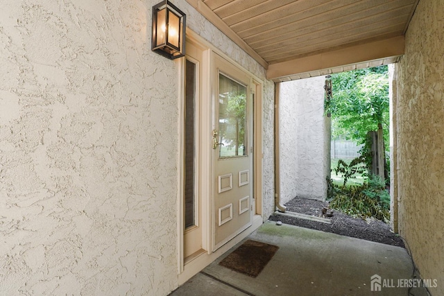 14 Carriage Pl, Edison, NJ 08820 - property entrance with stucco siding