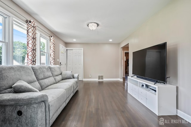 2 Laurie Dr, East Brunswick, NJ 08816 - photo 4