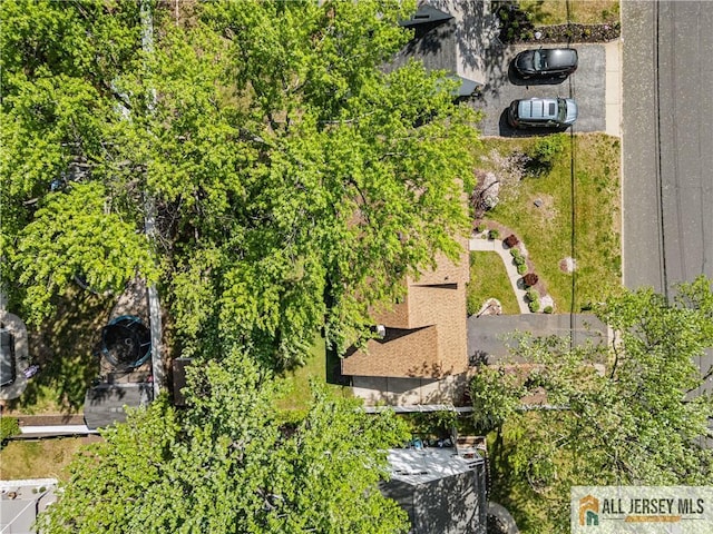 8 Farmbrook Dr, Old Bridge, NJ 08857 - drone / aerial view