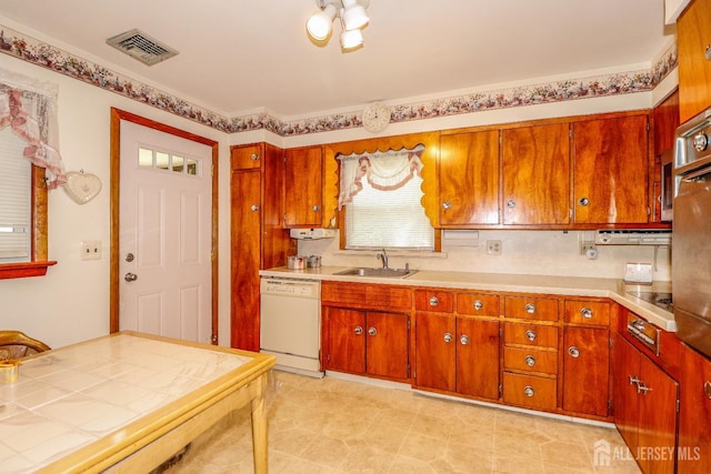 50 Clover Ave, Colonia, NJ 07067 - photo 12
