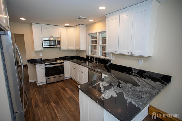326 Walnut St, South Amboy, NJ 08879 - photo 18
