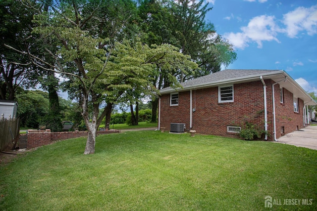 326 Walnut St, South Amboy, NJ 08879 - photo 8
