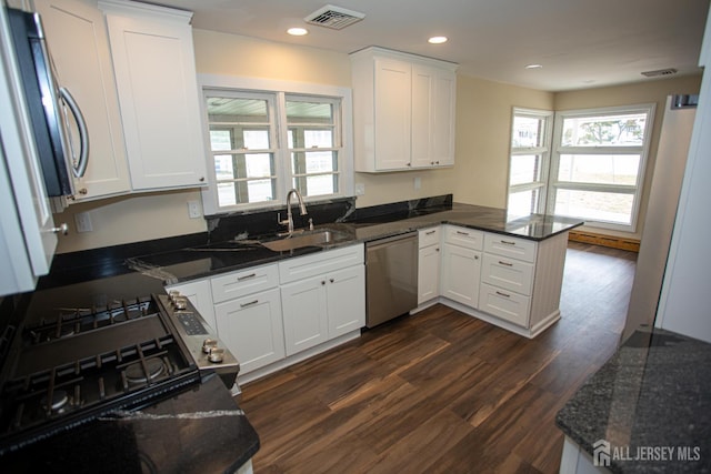 326 Walnut St, South Amboy, NJ 08879 - photo 20