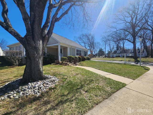 309-C Sharon Way, Monroe, NJ 08831 - view of front of house with a front lawn