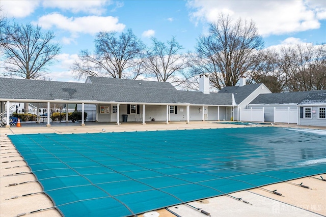 pool featuring fence