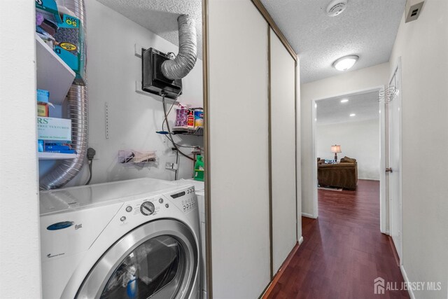209-A Vernon Rd, Monroe, NJ 08831 - laundry room featuring a textured ceiling, independent washer and dryer, and wood finished floors