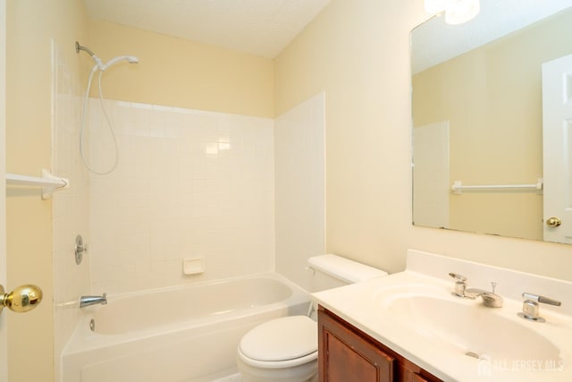 85 W Shrewsbury Pl, Princeton, NJ 08540 - full bathroom with vanity, toilet, and washtub / shower combination