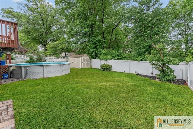 111 E 5th Ave, Port Reading, NJ 07064 - view of yard
