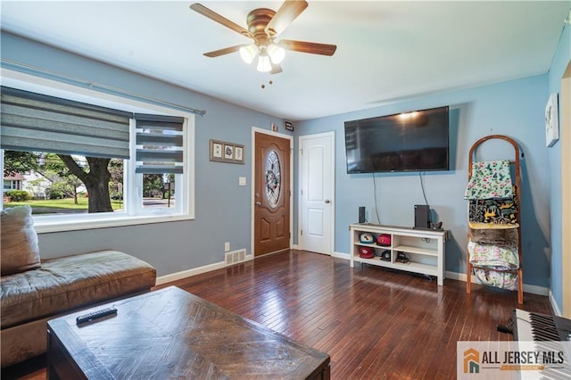 130 Tunison Rd, New Brunswick, NJ 08901 - photo 16