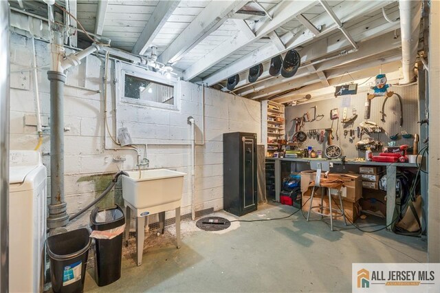 130 Tunison Rd, New Brunswick, NJ 08901 - photo 31