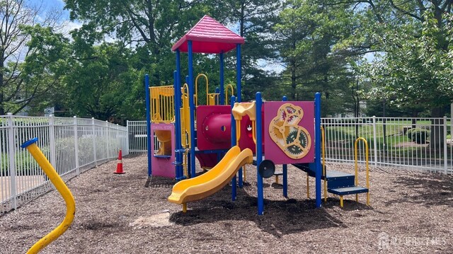 1816 Aspen Dr, Plainsboro, NJ 08536 - photo 30