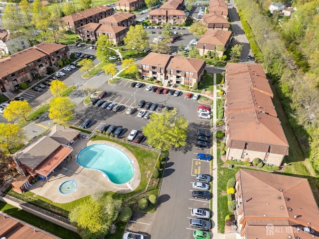 144-C Overlook Ct Unit C, Woodbridge Proper, NJ 07095 - aerial view of property's location featuring a pool