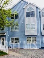 832 Edpas Rd, New Brunswick, NJ 08901 - rear view of house