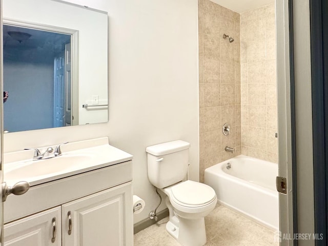 832 Edpas Rd, New Brunswick, NJ 08901 - full bath featuring vanity, bathing tub / shower combination, and tile patterned flooring