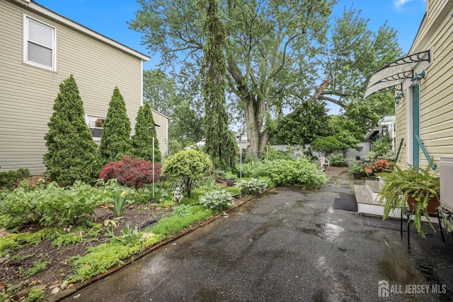 365 E John St, South Amboy, NJ 08879 - view of patio / terrace