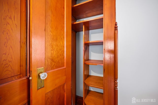 323 Buckelew Ave, Monroe, NJ 08831 - photo 29