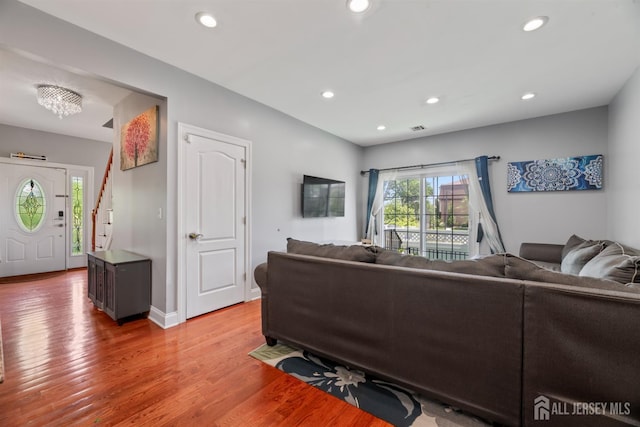 32 Cinder Rd Unit 22, Edison, NJ 08820 - living area featuring wood finished floors and recessed lighting