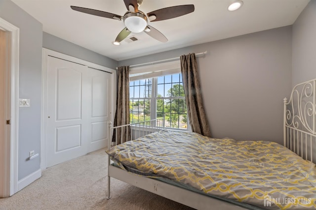 32 Cinder Rd Unit 22, Edison, NJ 08820 - bedroom featuring carpet, a closet, and a ceiling fan