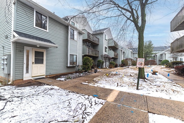 exterior space featuring a residential view