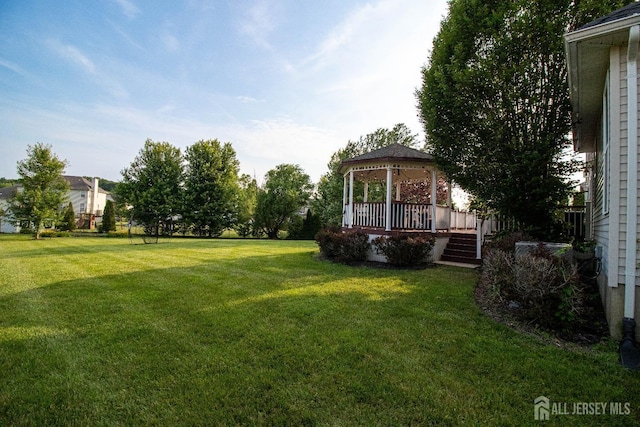 29 Mitchell Dr, Monroe, NJ 08831 - view of green lawn with a gazebo