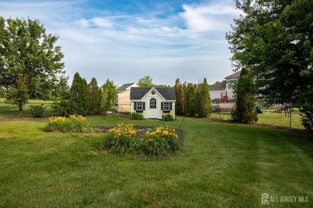 29 Mitchell Dr, Monroe, NJ 08831 - view of yard featuring an outdoor structure