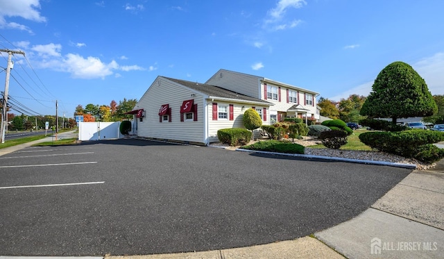 3 Romero Ct, Monroe, NJ 08831 - view of front of home featuring uncovered parking
