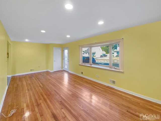 15 Race Track Rd, East Brunswick, NJ 08816 - spare room featuring light wood finished floors and recessed lighting