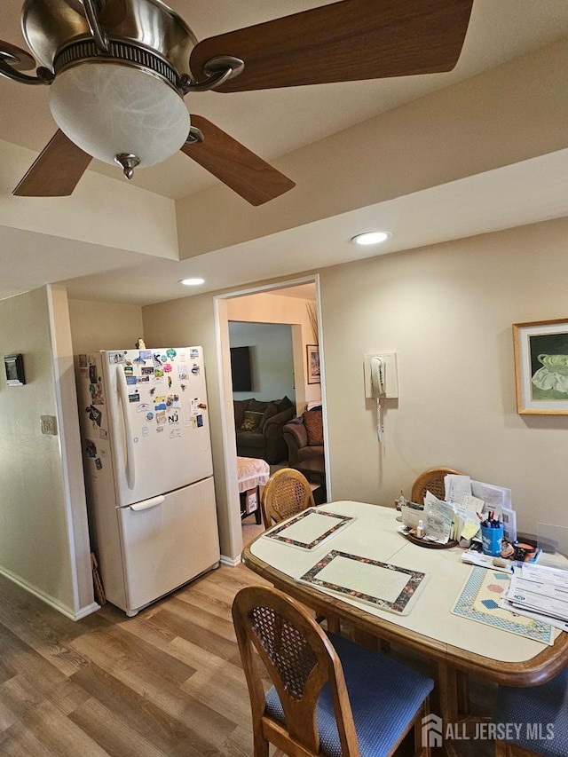 362 Minstrel Ct Unit 362, Old Bridge, NJ 08857 - dining space with light wood-style flooring, recessed lighting, and ceiling fan