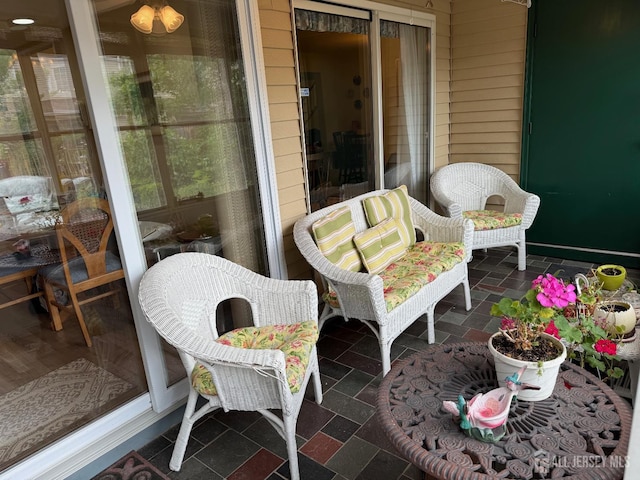 362 Minstrel Ct Unit 362, Old Bridge, NJ 08857 - view of sunroom / solarium