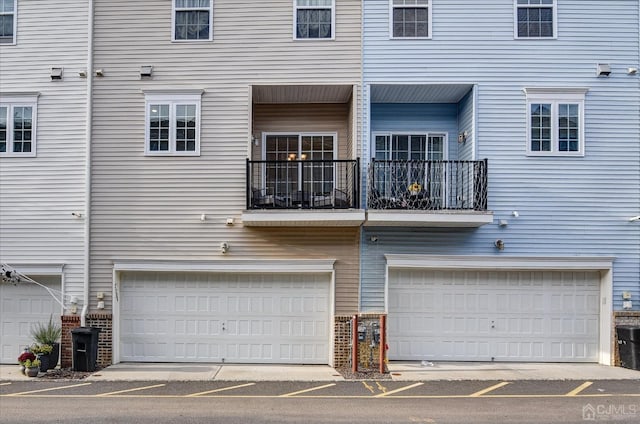 2206 Stelmaszek Rd, Sayreville, NJ 08859 - back of house with a garage