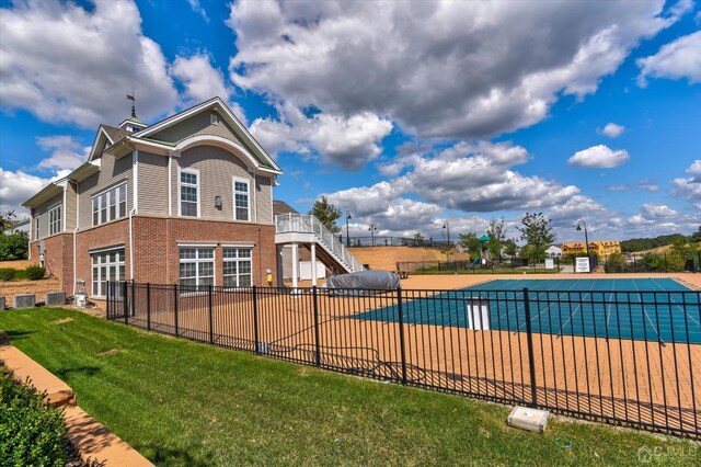 2206 Stelmaszek Rd, Sayreville, NJ 08859 - view of swimming pool