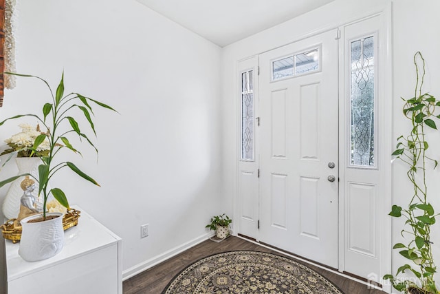 18 Larkspur Ln, Monroe, NJ 08831 - foyer entrance featuring baseboards and dark wood-type flooring