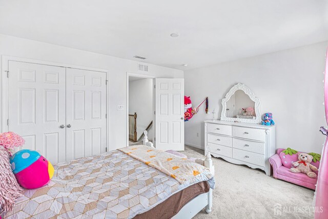 18 Larkspur Ln, Monroe, NJ 08831 - carpeted bedroom with a closet