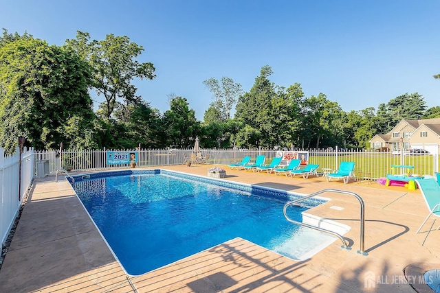 234 W Church St, Gloucester Twp, NJ 08012 - view of swimming pool featuring a fenced in pool, a patio area, and fence
