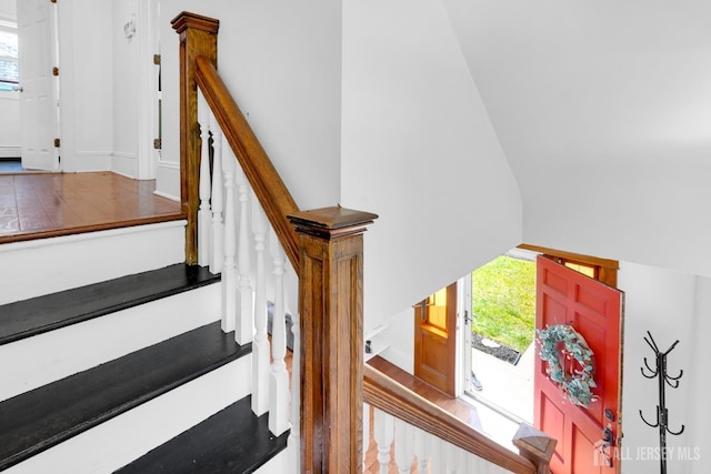 369 N Main St, Milltown, NJ 08850 - stairway featuring vaulted ceiling