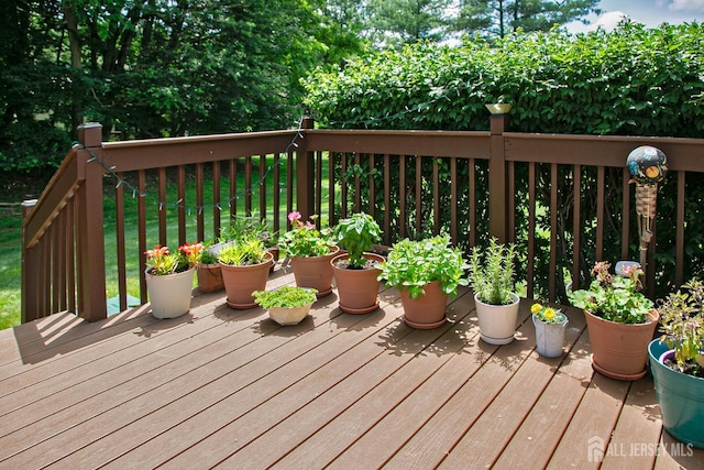 21 Dogwood Dr, Edison, NJ 08820 - photo 9