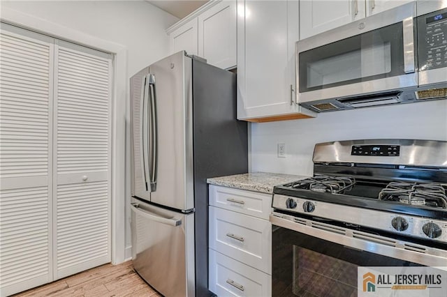 827 Stiller Ln Unit 827, Jamesburg, NJ 08831 - photo 13