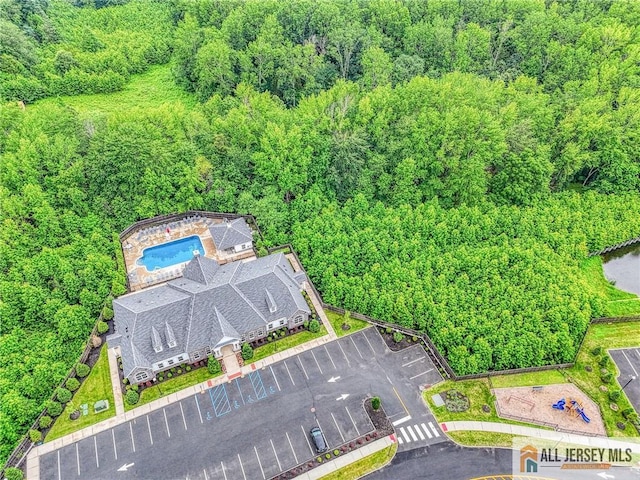 827 Stiller Ln Unit 827, Jamesburg, NJ 08831 - photo 2