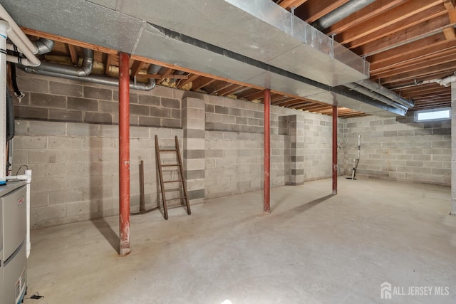 136 Carroll Ave, Woodbridge Proper, NJ 07095 - view of unfinished basement