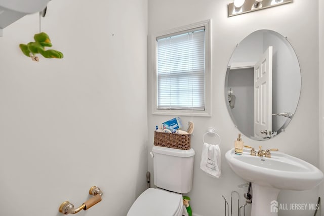 37 Walden Ct, Old Bridge, NJ 08857 - bathroom featuring toilet