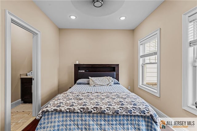 153 Scarborough Rd, Montgomery, NJ 08502 - bedroom featuring baseboards, recessed lighting, a ceiling fan, and ensuite bathroom