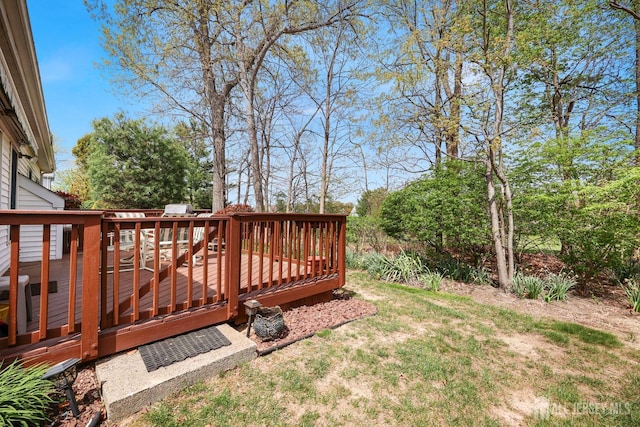27 Dawson Ln, Monroe, NJ 08831 - view of yard featuring a wooden deck