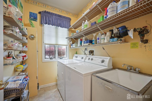 27 Dawson Ln, Monroe, NJ 08831 - washroom featuring separate washer and dryer and baseboards