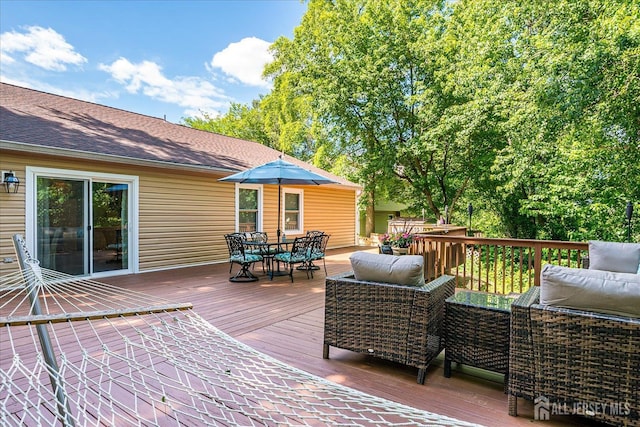 16 Rachele Ct, Old Bridge, NJ 07747 - wooden terrace featuring an outdoor living space and outdoor dining area