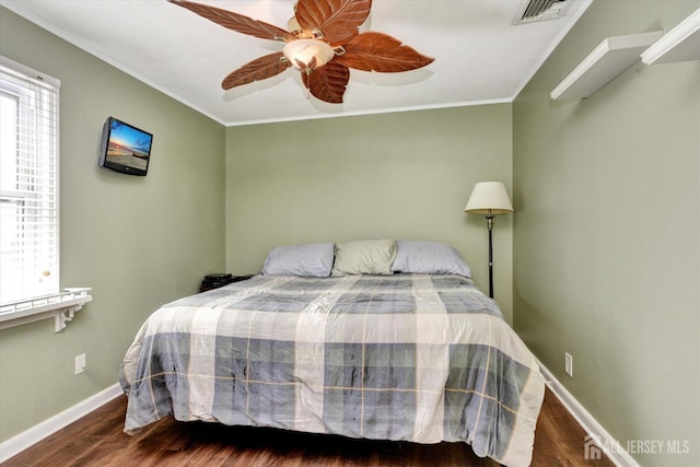 274 Prospect Ave, South Amboy, NJ 08879 - bedroom featuring wood finished floors, crown molding, baseboards, and ceiling fan