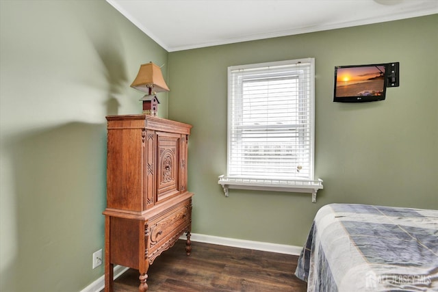 274 Prospect Ave, South Amboy, NJ 08879 - bedroom featuring ornamental molding, dark wood-type flooring, and baseboards