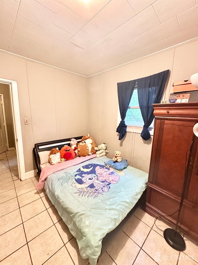 44 S Ward St, New Brunswick, NJ 08901 - bedroom with light tile patterned floors